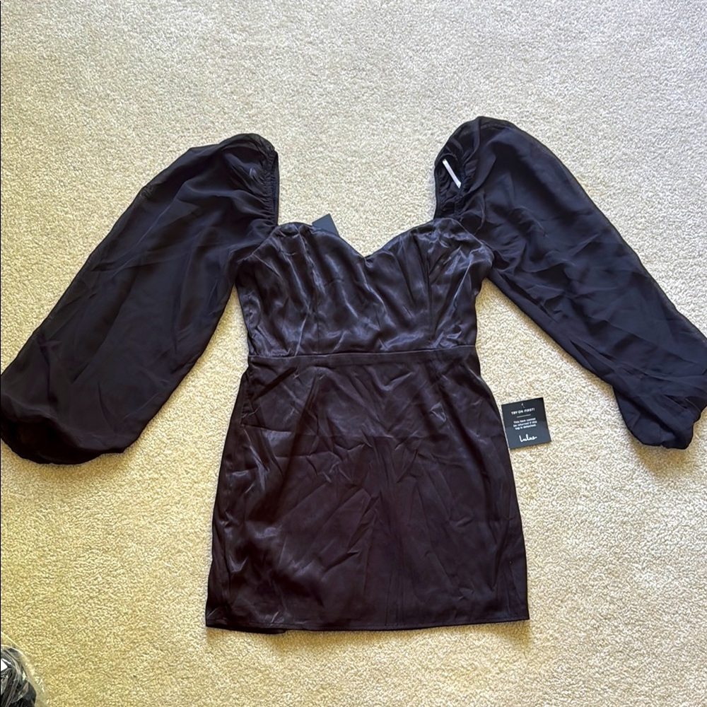 Lulu's Classic Black Dress Puff Sleeve